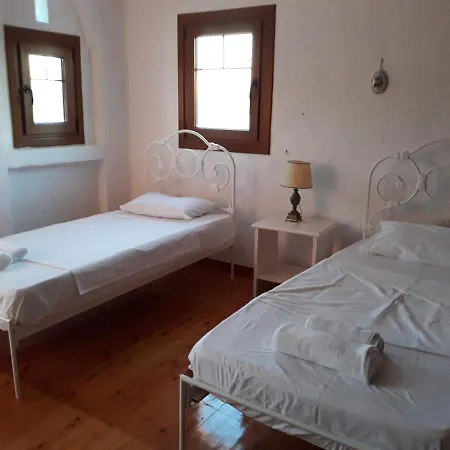 Holiday home Aligaria *