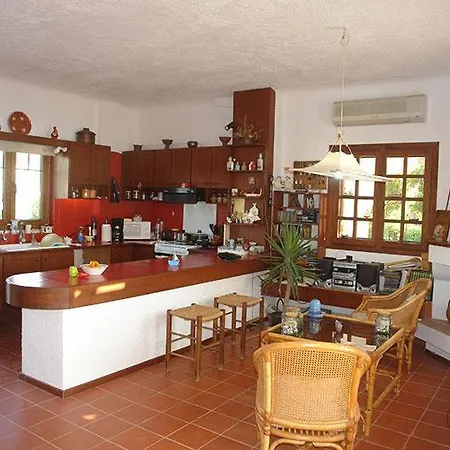 Aligaria Holiday home Schoinoussa